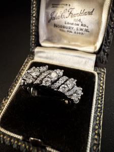 Anello -  fedina  con  Diamanti  per  1 ct.